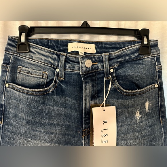Risen Distressed Denim Straight Leg Jeans - NWT - Multiple Sizes - Picture 5 of 12